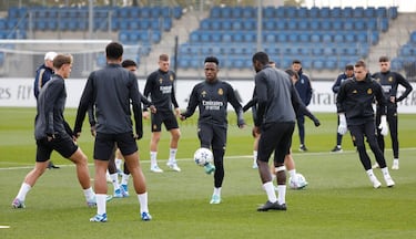 Bellingham, disponible ante el Braga; Montella visita a Güler