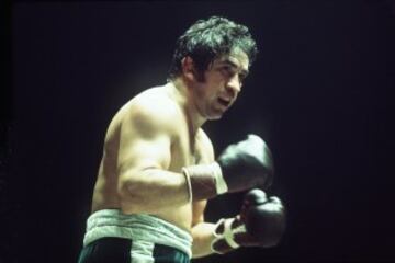 Urtain fue boxeador profesional entre los años 1968 y 1977.