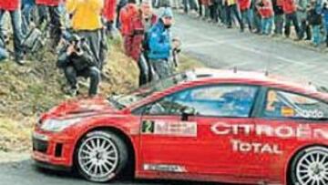 <b>SU TERRENO. </b>Sordo va muy rápido en asfalto con el C4 y debe aprovechar su oportunidad.