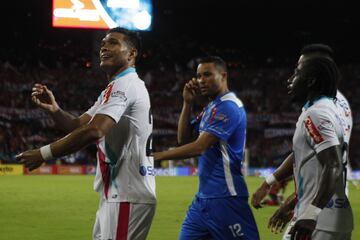 Con goles de Chará y Teófilo, Junior derrotó al DIM de visitante y retomó el liderato de la Liga con 31 puntos