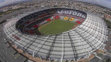 El césped del Estadio Azteca no sanaría en el corto plazo