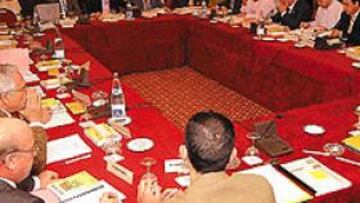 <b>LA CÚPULA DEL CICLISMO.</B> Un hotel de Madrid acogió ayer el Pleno del Consejo de Ciclismo Profesional.