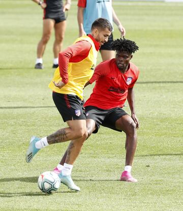 Correa y Thomas durante el entrenamiento. 
 