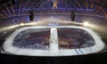 Ceremonia de inauguración de los XXII Juegos Olímpicos de Invierno en el estadio olímpico de Fisht, en el Parque Olímpico de Sochi (Rusia)