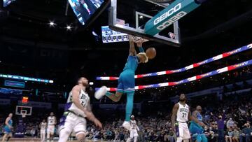 Un top-10 de altos vuelos: de los pósteres sin piedad al 'show globetrotter' de los Hornets