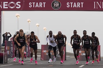 Kipchoge, de 34 años, se convirtió en Viena en el primer ser humano que baja de dos horas en 42.195 metros, la maratón aunque no será homologado como récord.