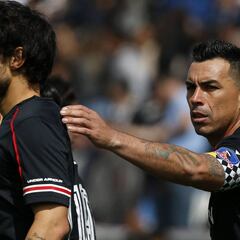 El silencioso trabajo doble de los más veteranos en Colo Colo