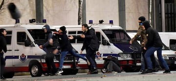 Russian hooligans cause havoc in Bilbao