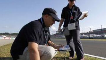 <b>MUCHAS PRUEBAS. </b>IRTA ofrece cada día a las escuderías análisis de la radioactividad en Motegi y el resultado es gratificante: no hay.