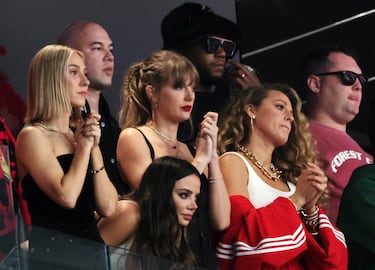 Who was in the box with Taylor Swift at Super Bowl 2024?