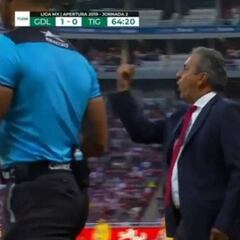 Tomás Boy y André-Pierre Gignac protagonizan pleito verbal