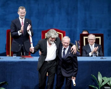 Los alpinistas Reinhold Messner y Krzysztof Wielicki han ganado el Premio Princesa de Asturias de los Deportes 2018 porque 'encarnan, a través de sus trayectorias deportivas, la esencia del alpinismo, un deporte en el que ambos, a través de sus numerosas 