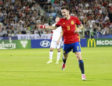 3-1. Saúl Ñíguez celebró el tercer tanto.