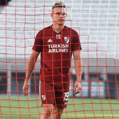 Francescoli, molesto con el Atlético por Rafael Santos Borré