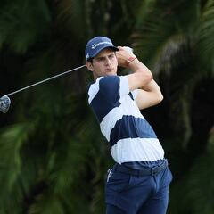 Ayora deslumbra en su debut en el PGA