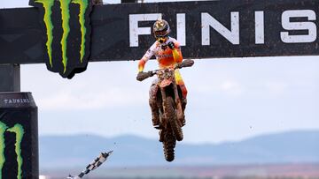 Tim Gajser, con la Honda en el MXGP de Castilla-La Mancha 2025.