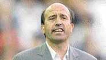 Lotina ve al equipo en crisis.