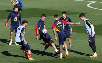 Morata con el grupo.