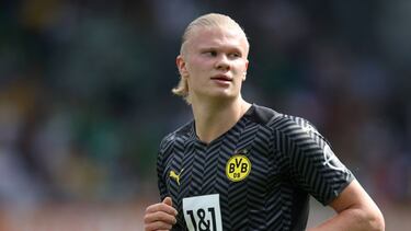 Erling Haaland, antes de un partido con el Dortmund.
