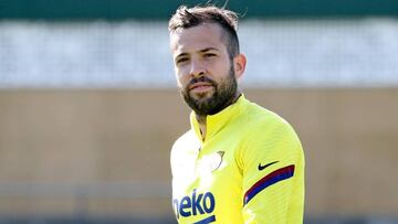 Jordi Alba estrena carnet de conducir a sus 31 años: ¡Ejemplar su prudencia al volante!