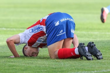 El Algeciras salva un punto ante el Linares en un partido sin muchas ocasiones