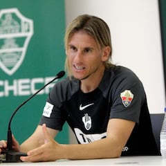 Beccacece: “Seremos igual de profesionales que aquel Valencia que empató en Huesca”