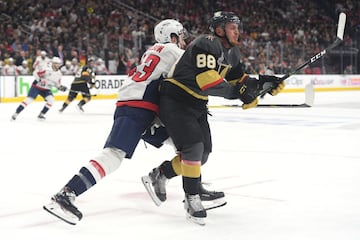 La pelea entre Knights y Capitals en la Stanley Cup de la NHL