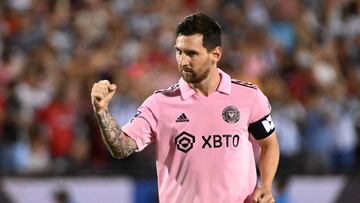 El astro argentino, Lionel Messi, demuestra que sigue en un gran momento. En tres partidos y medio ya igualó los goles que consiguió Pizarro y de Josef.