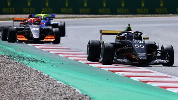 Jamie Chadwick lidera la carrera de las W Series en Barcelona.