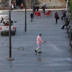 Una ciudad cordobesa prohíbe estar parado en la calle a partir de las 19:00