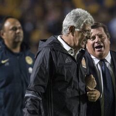 Para Miguel Herrera los equipos de Monterrey tienen mejores planteles