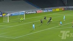 Partió en área propia: el golazo de Allende en el City de Uruguay