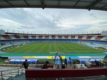 Cerca de 10 mil hinchas acompañaron a la Selección Colombia en su partido ante Argentina por la fecha ocho de las Eliminatorias Sudamericanas.