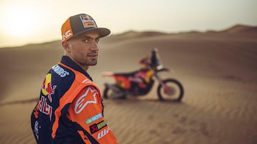 Kevin Benavides deja las motos