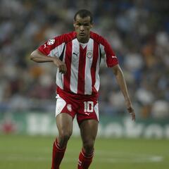 Rivaldo: “James se rehabilitará en el fútbol europeo”