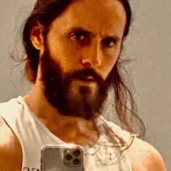 El secreto 'antiedad' de Jared Leto para presumir de abdominales a los 50 años