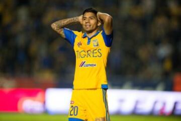 El regreso del año. Tras su inestable paso por Europa, Aquino llegó a Tigres para adueñarse de la banda izquierda.