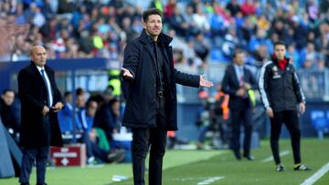 GRAF8783. M&Aacute;LAGA, 10/02/2018.- El entrenador argentino del Atl&eacute;tico de Madrid Diego Pablo Simeone durante el partido contra el M&aacute;laga CF, en la jornada vig&eacute;simo tercera de La Liga que se disputa en el estadio de La Rosaleda. EF