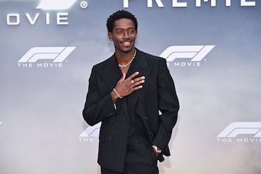 Damson Idris posa en la alfombra roja del preestreno de 'F1: La película' celebrado en la ciudad de Nueva York.