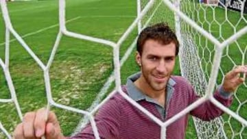 <b>TITULAR. </b>Víctor Casadesús jugará en la punta del ataque grana.