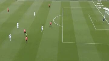 Paradón de De Gea y a su propio compañero... ¡Pero en qué pensaba Blind!