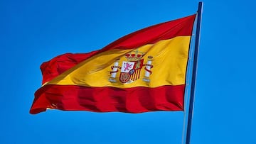 ¿Cuál es la bandera de España izada más grande, dónde está y cuánto mide?