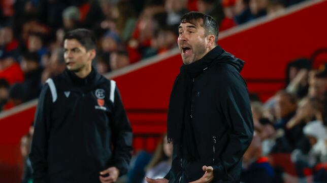 Eduardo Coudet: “Va a jugar Adrián”