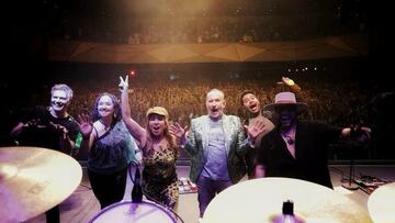 Quién es Men at Work, el número anglo que estará en el Festival de Viña 2024: la trágica historia que enlutó a la banda