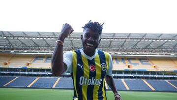 Fred apuntala la reconstrucción del Fenerbahçe