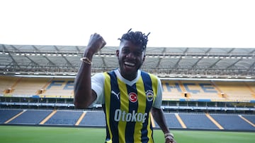 Fred apuntala la reconstrucción del Fenerbahçe