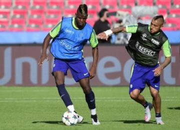 05/06/15  PREVIA FINAL CHAMPIONS LEAGUE
ULTIMO ENTRENAMIENTO DE LA JUVENTUS EN EL ESTADIO OLIMPICO DE BERLIN 
ARTURO VIDAL