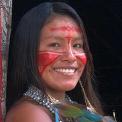 Cunhaporanga, la joven indígena que arrasa en TikTok por mostrar las costumbres de su aldea