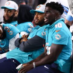 Are Tua Tagovailoa and Tyreek Hill playing in the Dolphins final preseason game vs. the Tampa Bay Buccaneers