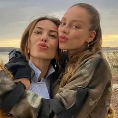 Ester Expósito se despide de México y comparte momentos con Bárbara Mori